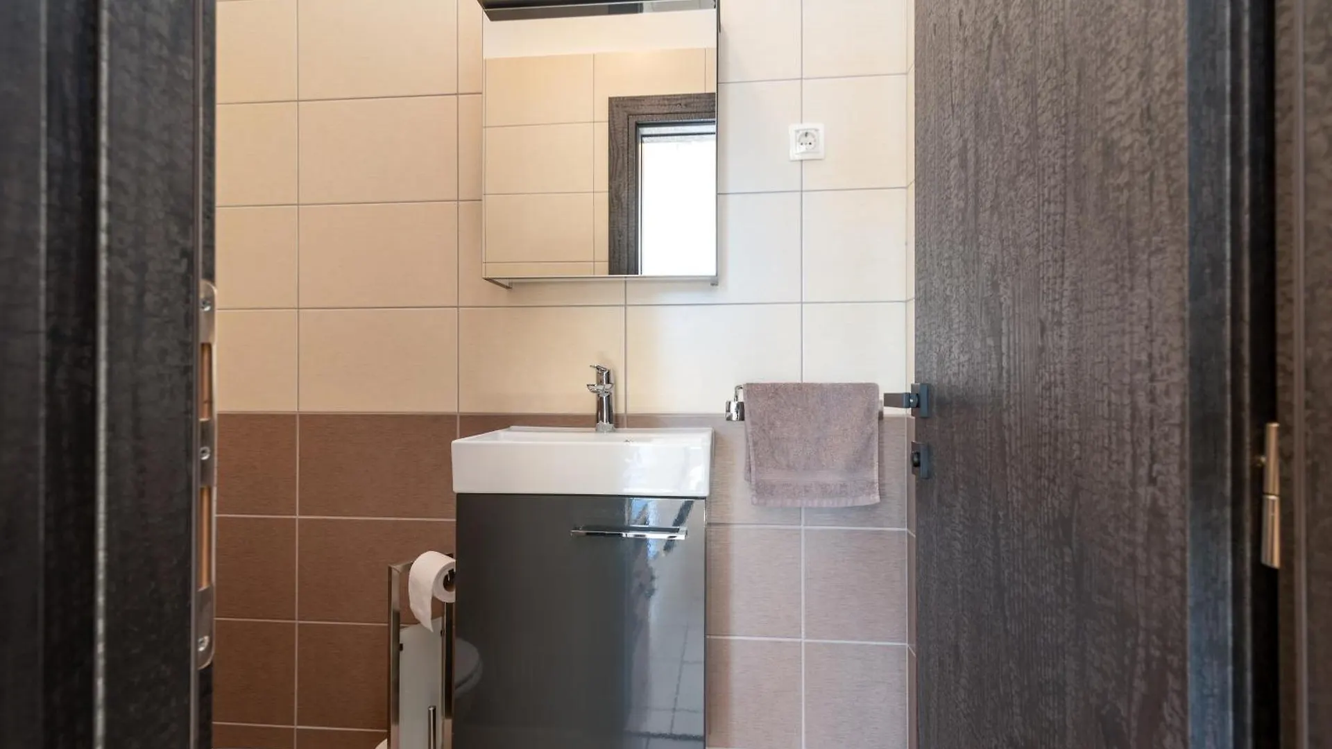 Apartment Pinocchio Trogir 0*,  Croatia