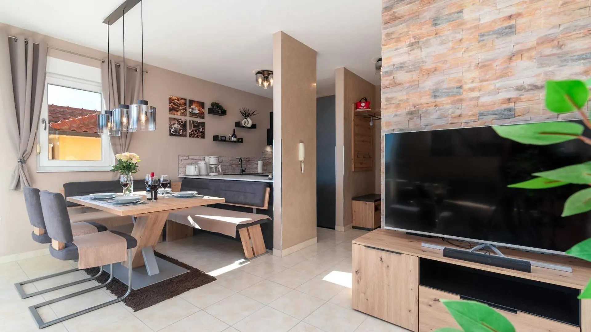 Apartment Pinocchio Trogir 0*,  Croatia