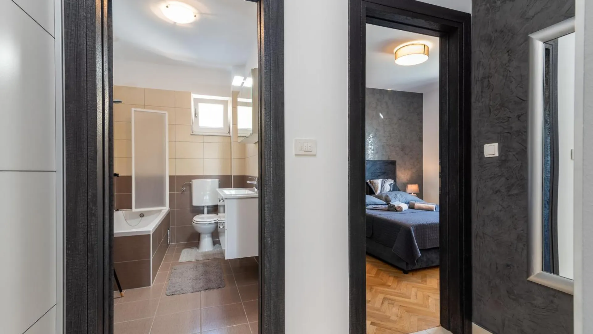 Apartment Pinocchio Trogir 0*,
